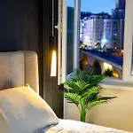 Saga Apartment *